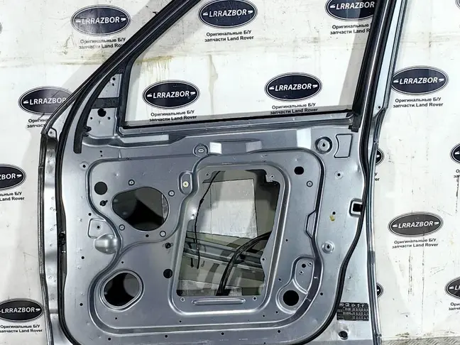 Дверь передняя правая Range Rover Sport L320
