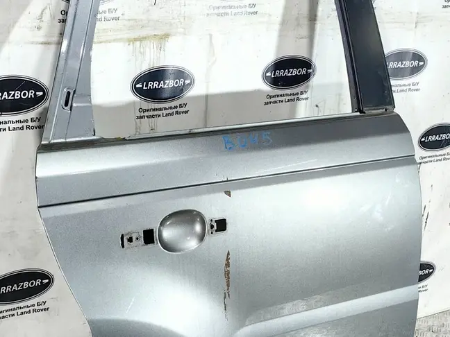 Дверь задняя правая Range Rover Sport L320 05-12