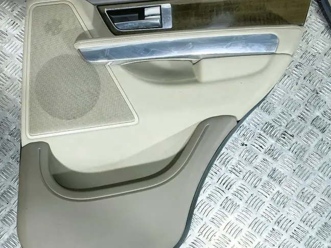 Дверные карты Land Rover Range Rover Sport L320