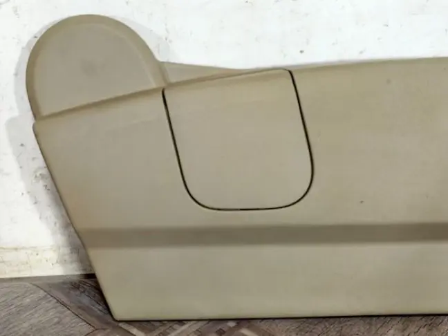 Накладка сидения правая Sport L320 09-13