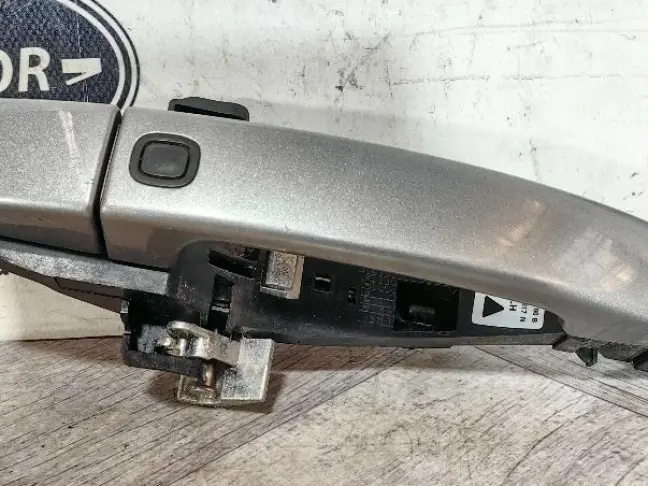 Ручка двери задняя левая Range Rover Sport L320