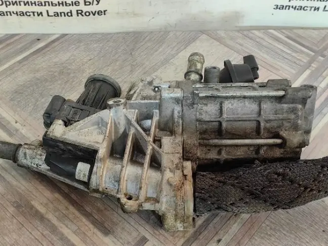 Клапан ЕГР правый Land Rover DISCOVERY 4 L319 3.0
