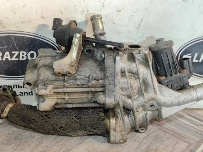 Клапан ЕГР правый Land Rover DISCOVERY 4 L319 3.0