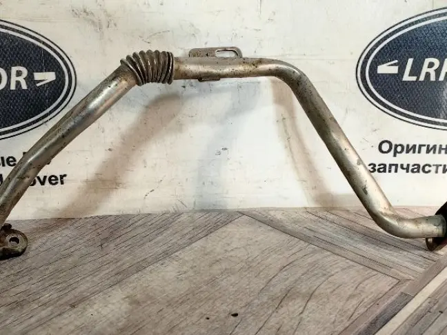 Трубка слива масла правая Range Rover Sport 3.0