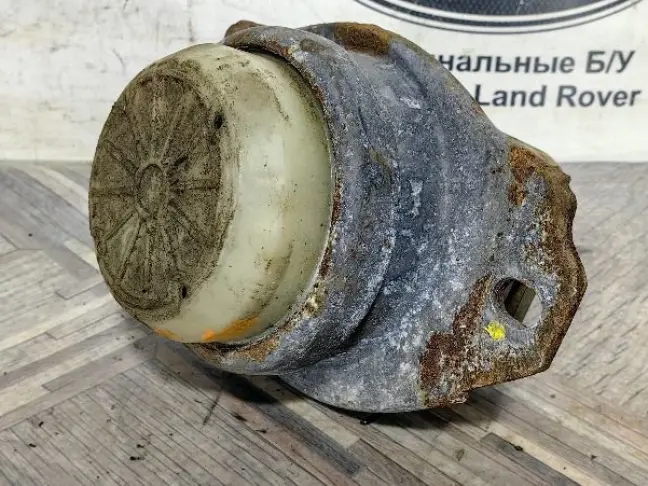 Подушка двигателя Land Rover DISCOVERY 3 L319 4.4