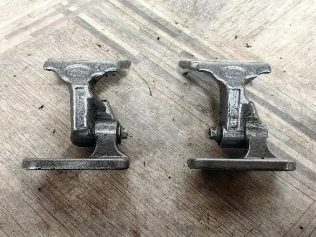 Петли двери комплект Range Rover Sport L320