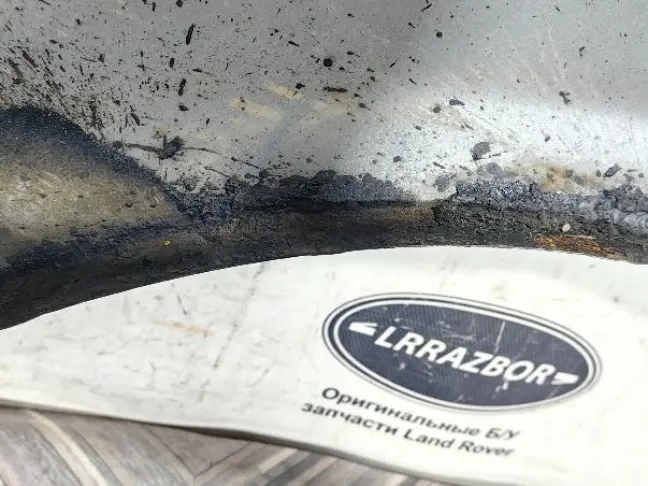 Крыло переднее левое Land Rover Sport L320 09-13