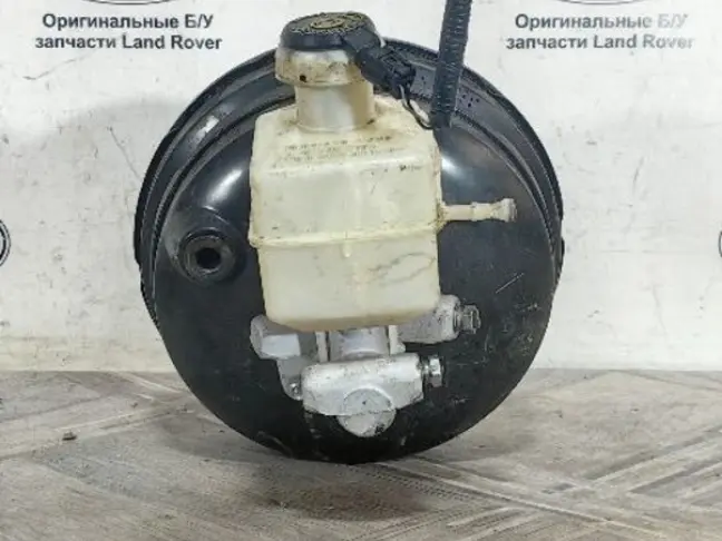 Вакуумник тормозной DISCOVERY 4 L319 09-12 3.0