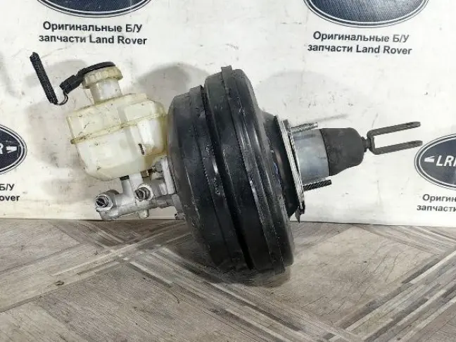 Вакуумник тормозной DISCOVERY 4 L319 09-12 3.0