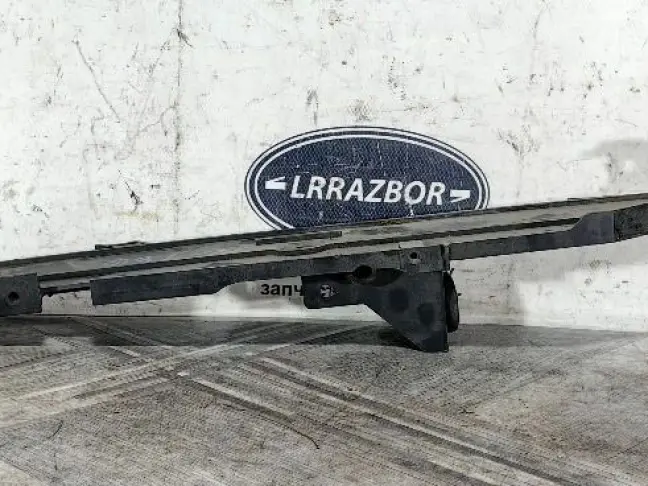 Кронштейн радиатора Range Rover Sport L320 3.6