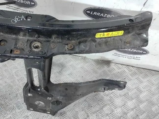 Панель передняя телевизор Range Rover L322 02-09