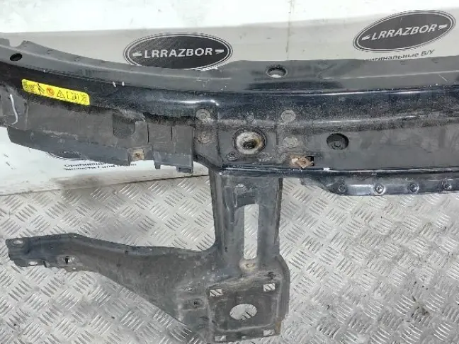 Панель передняя телевизор Range Rover L322 02-09