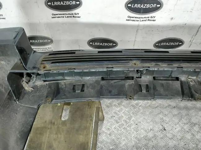 Бампер задний Land Rover Range Rover 3 L322 02-09