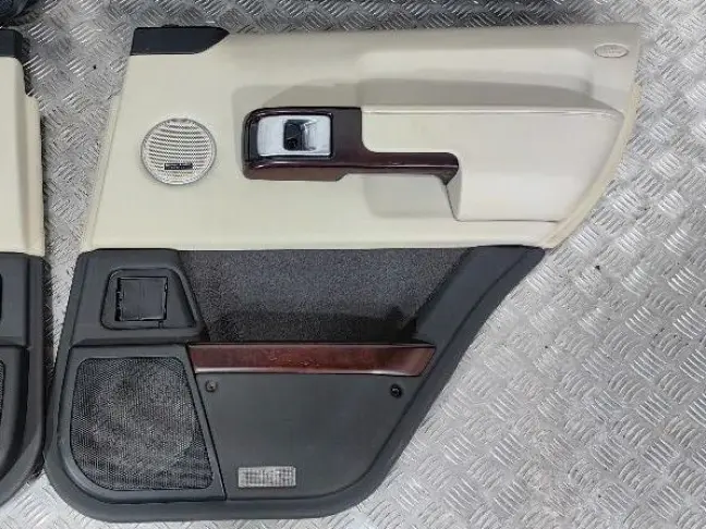 Дверные карты Range Rover 3 L322 светлые комплект