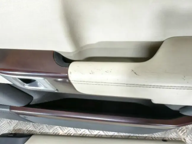 Дверные карты Range Rover 3 L322 светлые комплект