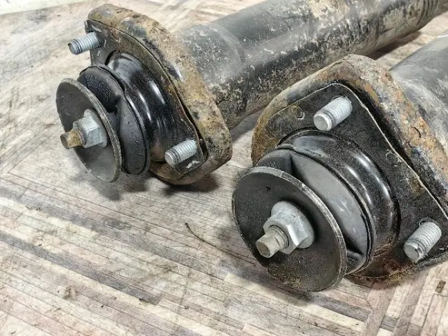 Амортизаторы задние Range Rover L322 02-09г