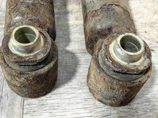 Амортизаторы задние Range Rover L322 02-09г