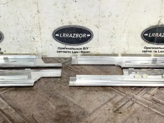 Молдинг порогов салонный Range Rover L322