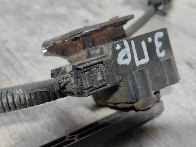 Датчик положения кузова Range Rover L322 05-09