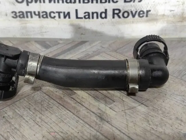Патрубок вентиляции Range Rover 05-09 4.2