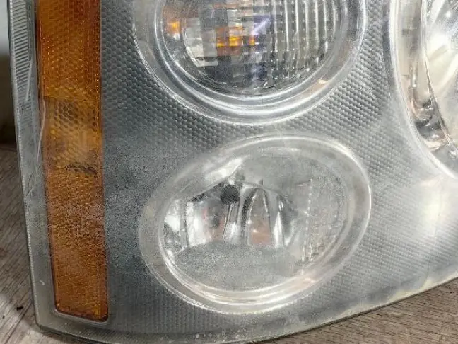 Фара правая Range Rover 3 L322 2005-2009 ксенон