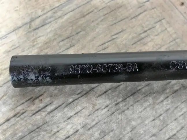 Трубка картера DISCOVERY 4 L319 3.0 306DT