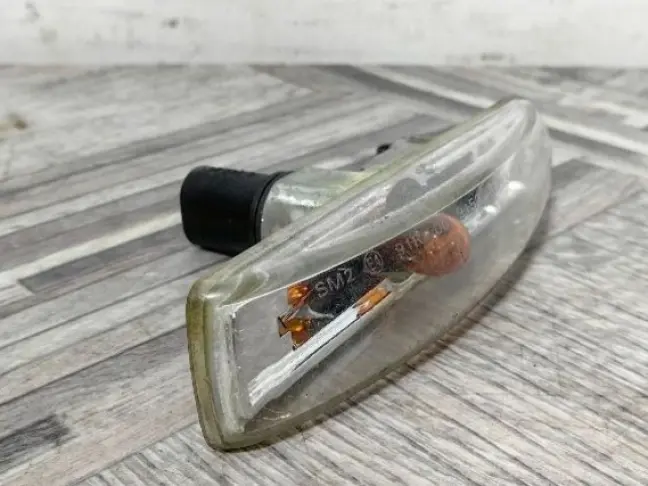 Указатель поворота Land Rover DISCOVERY 3/4 L319