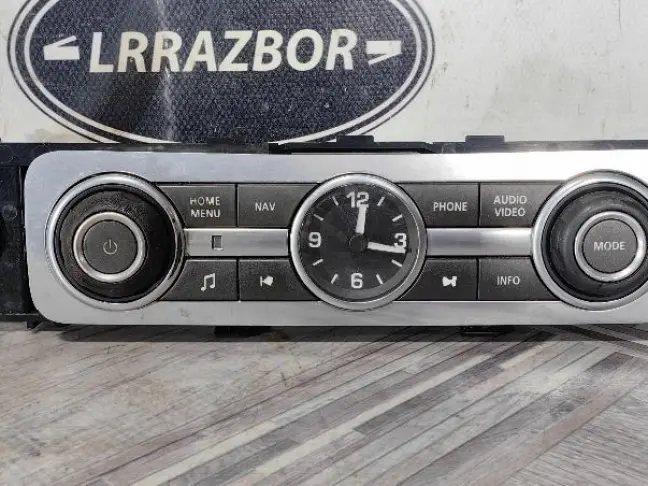 Панель магнитолы Range Rover Sport L320 09-13: фото #1