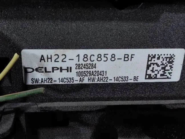 Панель магнитолы Range Rover Sport L320 09-13: фото #5