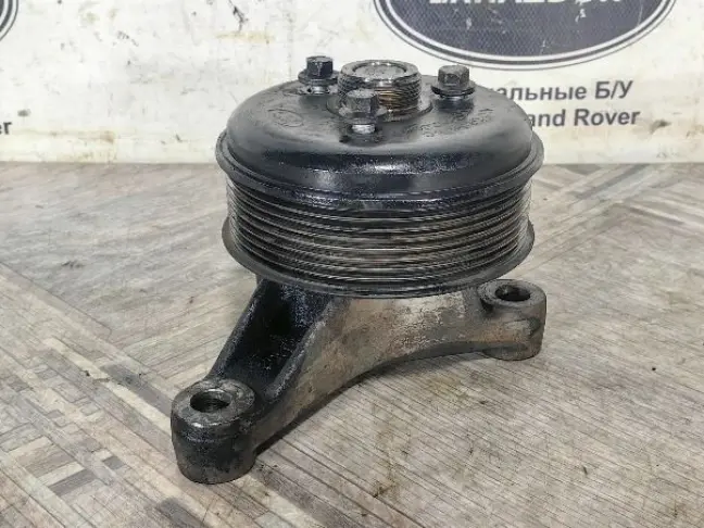 Кронштейн вентилятора Discovery 3 276DT 2.7