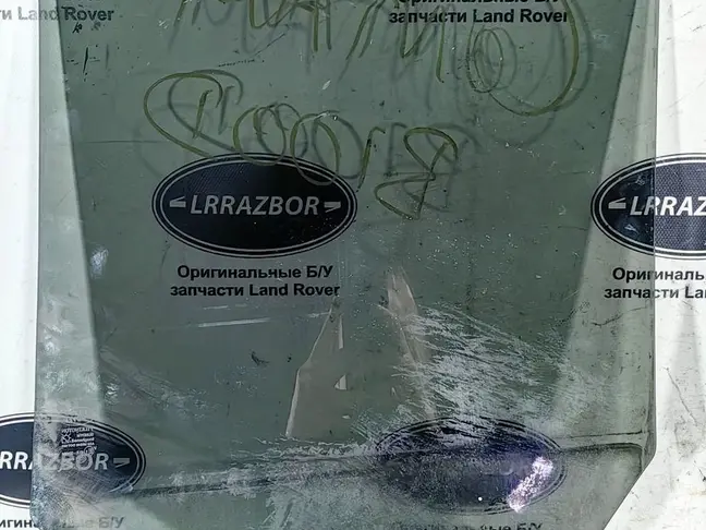 Стекло двери задней правой Range Rover Sport L320