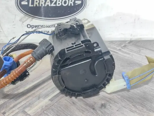 Насос топливный Range Rover Sport L320 2009-2013