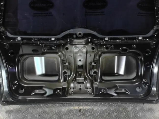 Крышка багажника Land Rover  Freelander 2