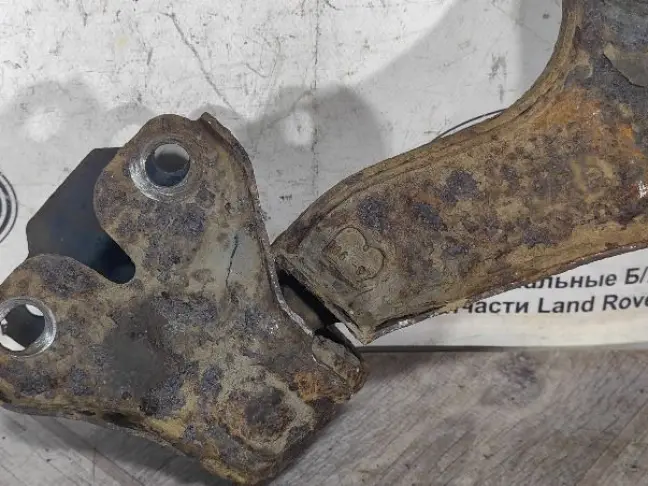Рычаг левый передний Land Rover Freelander 2 2.2