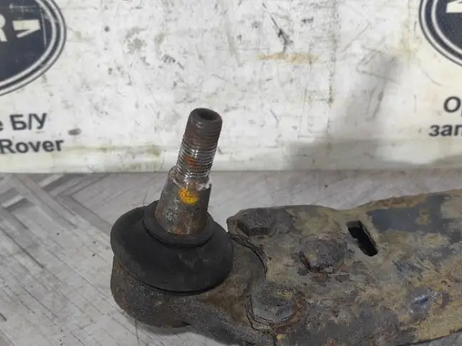 Рычаг левый передний Land Rover Freelander 2 2.2