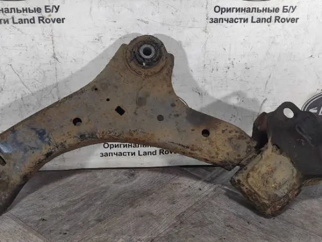 Рычаг левый передний Land Rover Freelander 2 2.2
