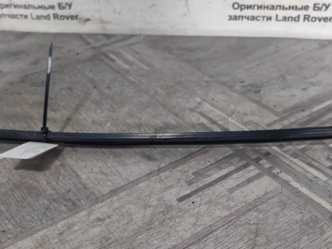 Молдинг лобового стекла Land Rover Freelander 2