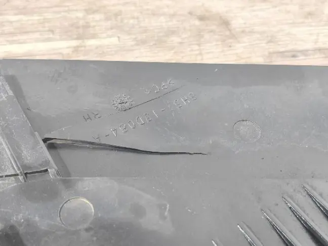 Площадка фары правая Land Rover Freelander 2 2.2