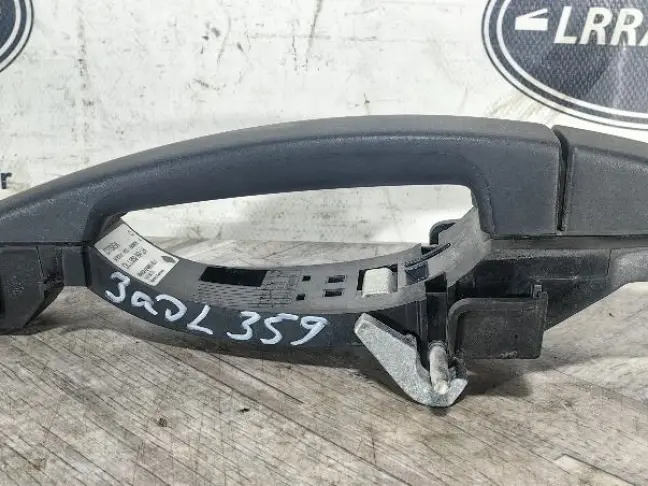 Ручка задняя левая Land Rover Freelander 2 L359