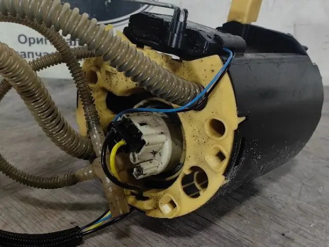 Топливный насос в бак Land Rover Freelander 2 2.2