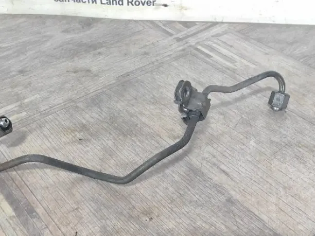 Трубка топливная Land Rover Freelander 2 2.2