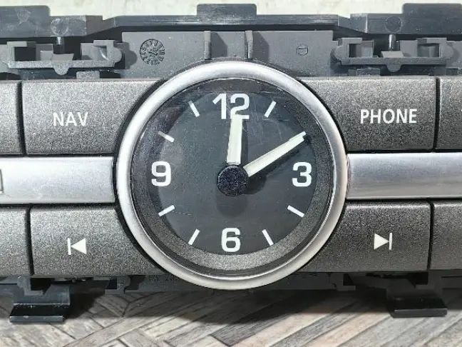 Панель магнитолы Range Rover Sport L320 09-13: фото #5