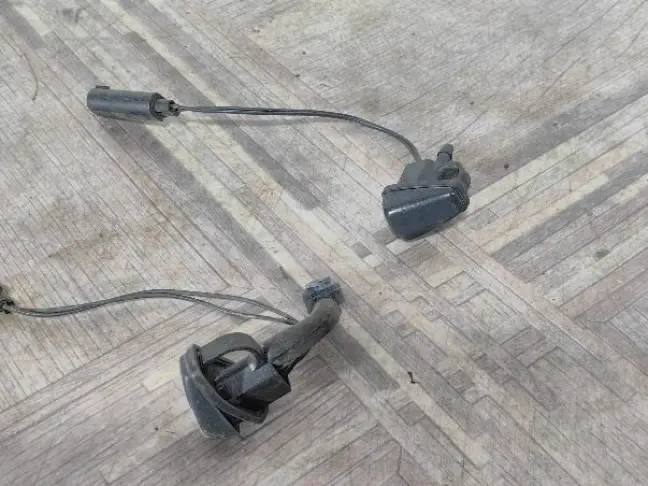 Форсунка омывателя Land Rover Sport L320 05-13