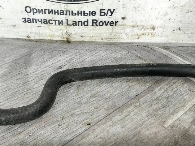 Патрубок системы охлаждения DISCOVERY 3 L319 2.7