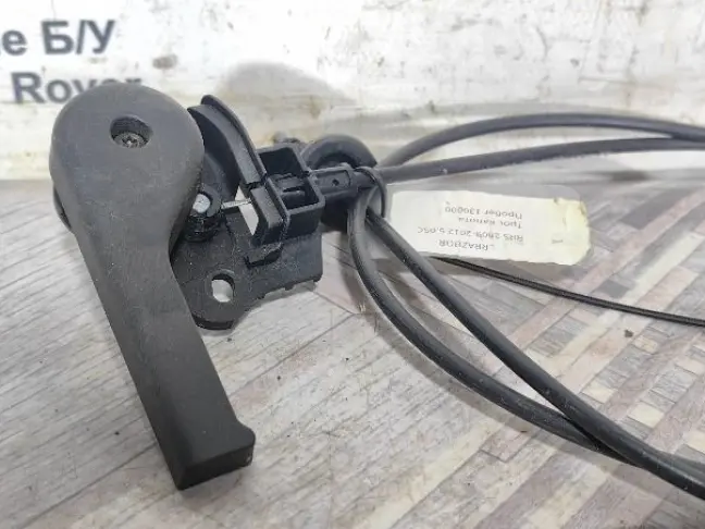 Трос капота Land Rover Sport L320 09-13