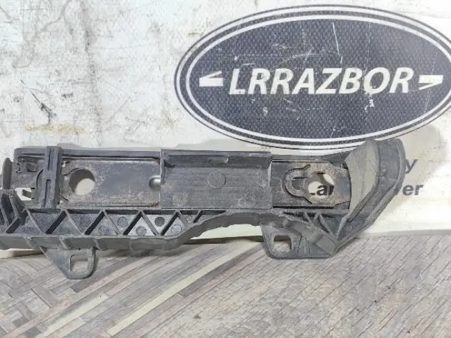 Кронштейн фары правый Range Rover Sport L320 09-13