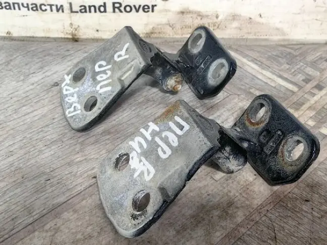 Петли двери комплект Range Rover Sport L320