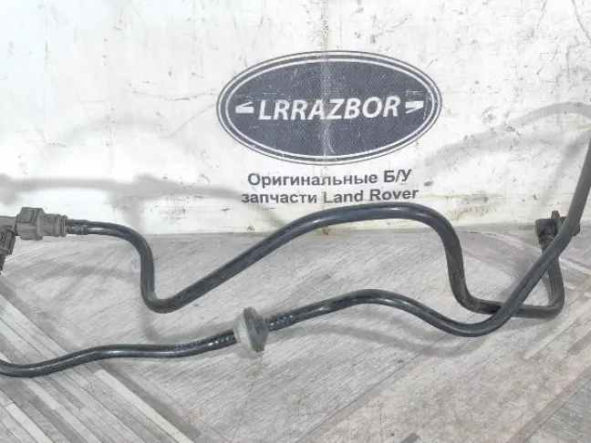 Трубка вакуумная Range Rover 4.2SC L320