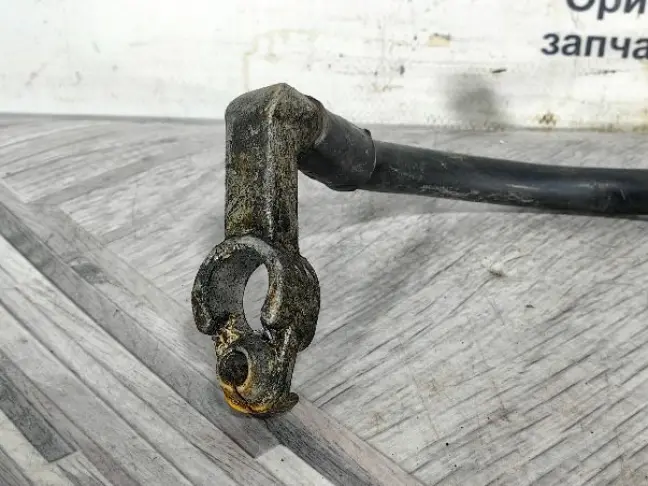 Клемма минус DISCOVERY 3 L319 05-09