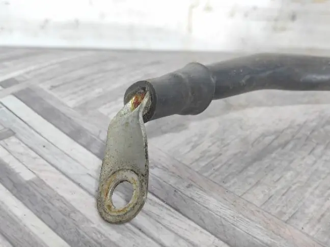 Клемма минус DISCOVERY 3 L319 05-09